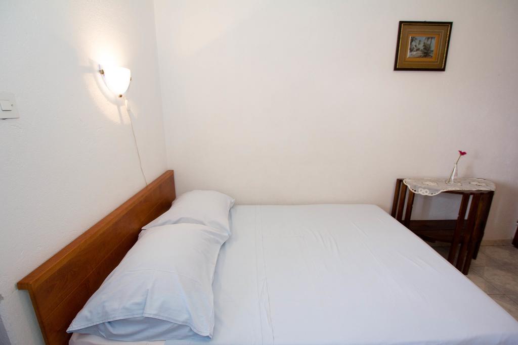 Apartments Bartul Sucuraj Exterior photo